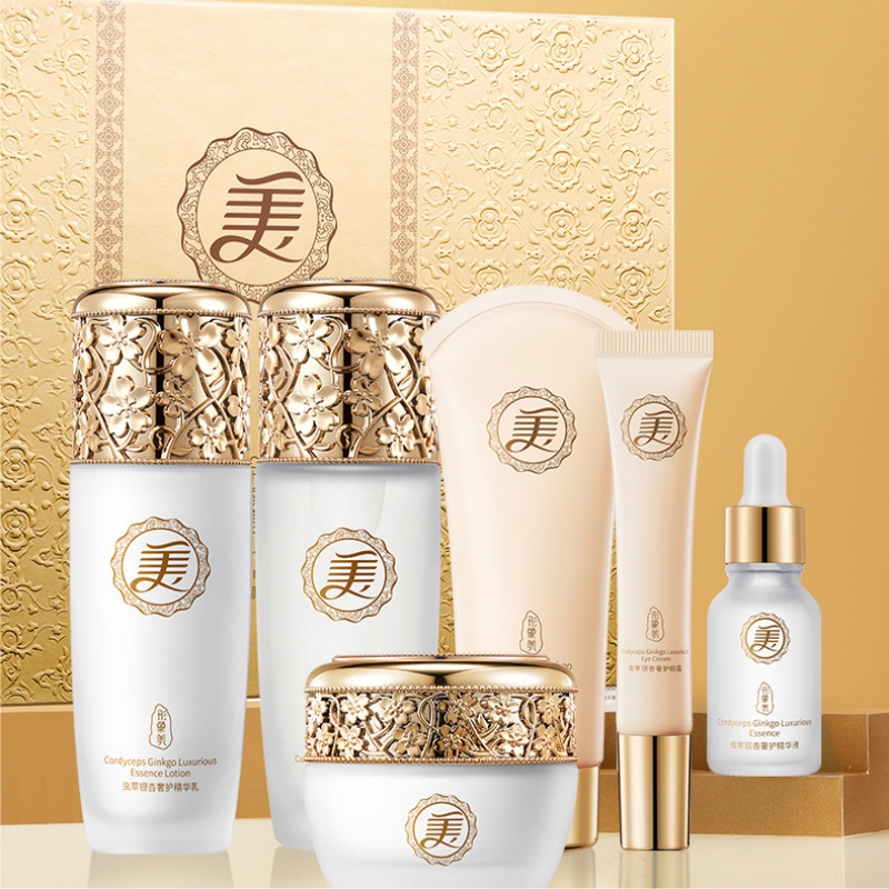 Cordyceps and Ginkgo Luxurious - Luxury Skincare Kit ulasan dan harga